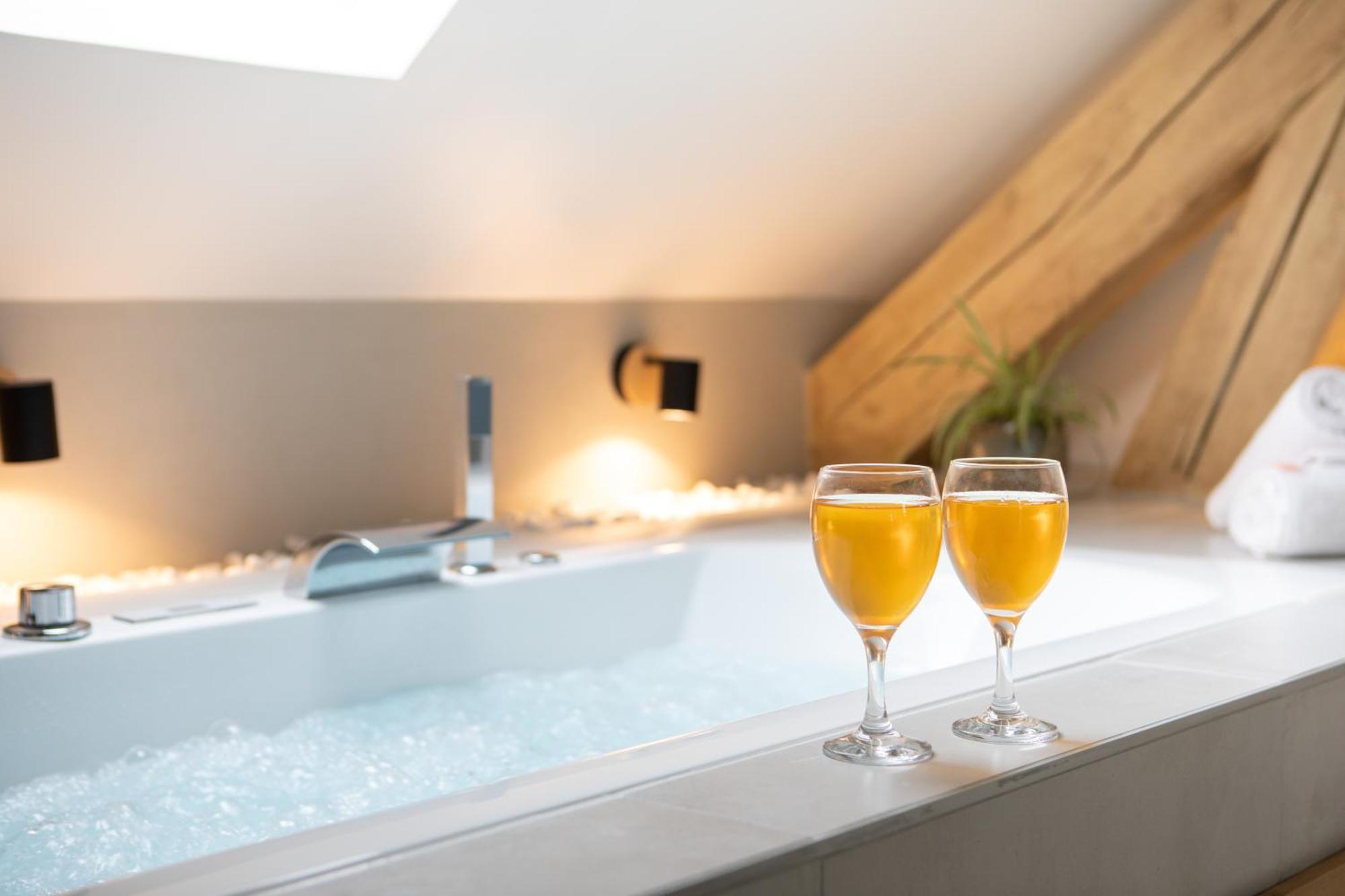 Superbe Appartement Avec • Sauna • Spa • Massage Belfort Exterior photo